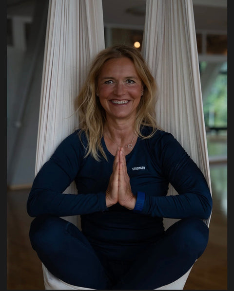 weiterkehrende Termine | AERIAL YOGA DIE 360° PERSPEKTIVE